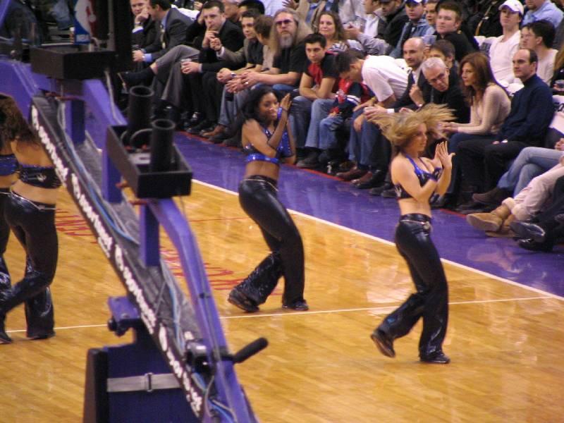 Raptors - 02.04.2005 209.jpg